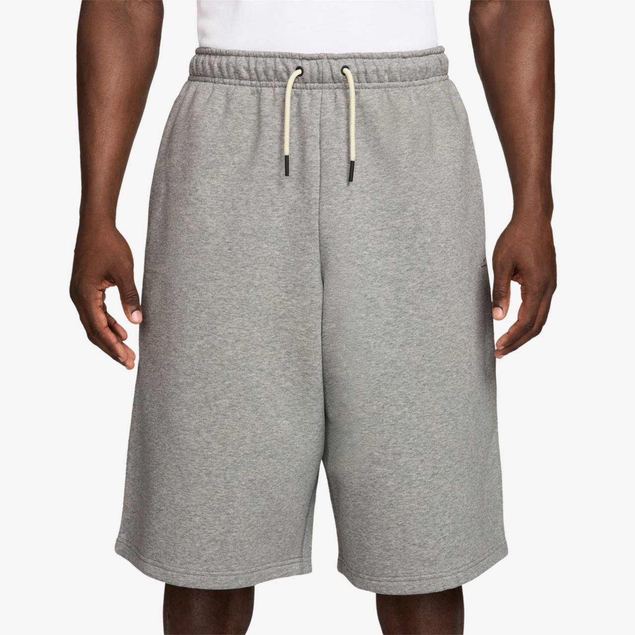 Nike TF SI Fleece 14" Shorts Image 1 of 4. Tap to open photo gallery.