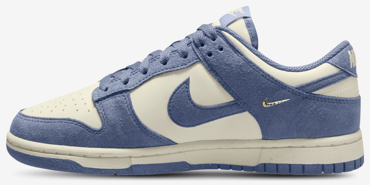 Nike Dunk Low Image 2 of 4. Tap to open photo gallery.
