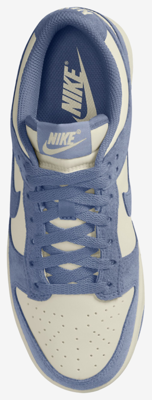 Nike Dunk Low Image 3 of 4. Tap to open photo gallery.