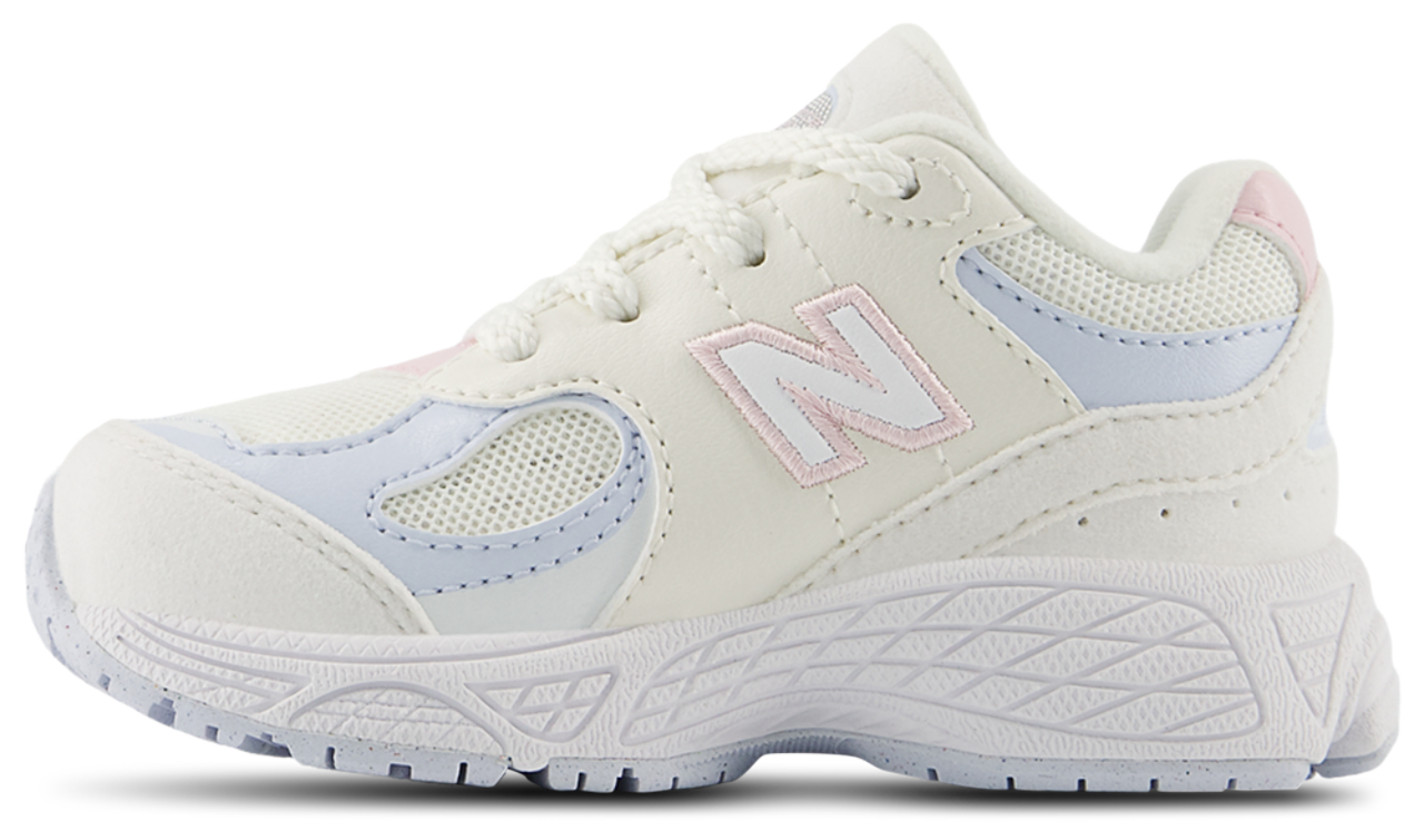 New Balance 2002 Image 2 of 4. Tap to open photo gallery.