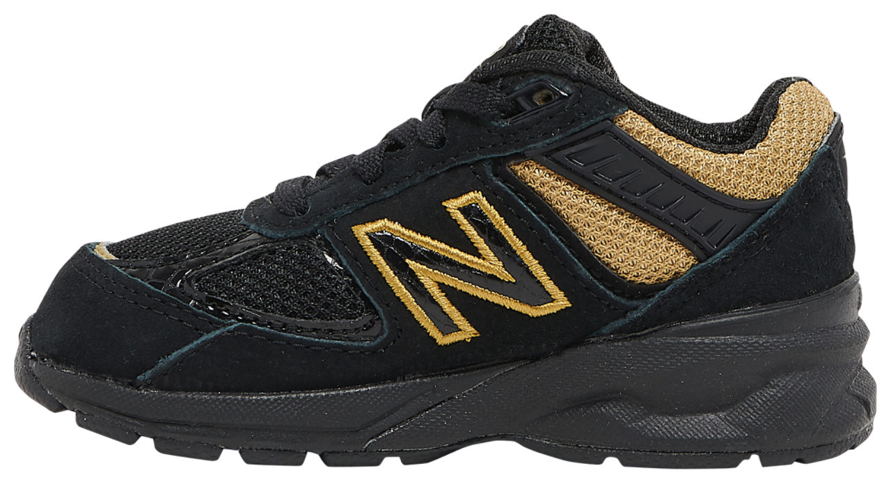 New Balance 990v5 Image 2 of 5. Tap to open photo gallery.