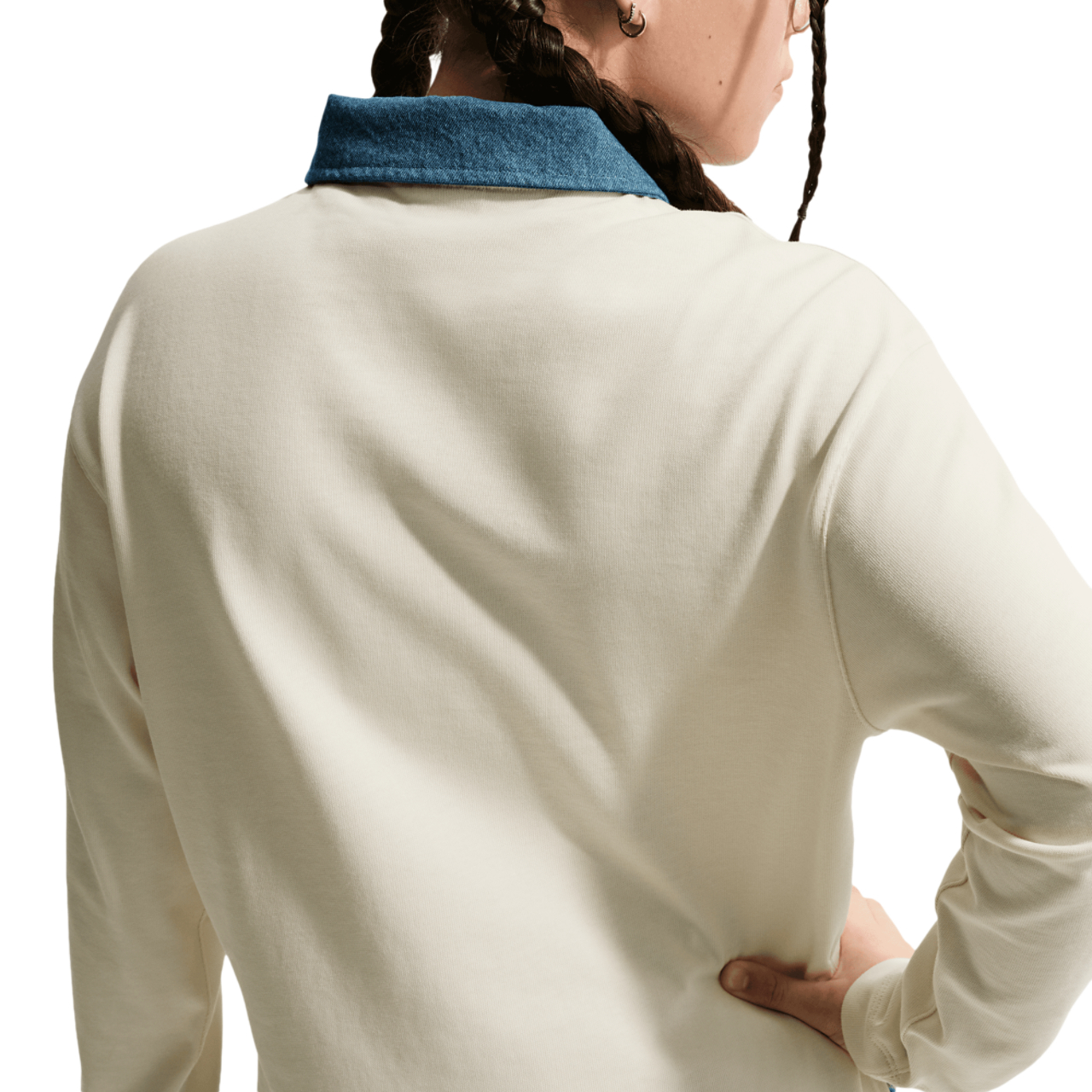 Nike NSW Pullover Long Sleeve Top Image 2 of 5. Tap to open photo gallery.