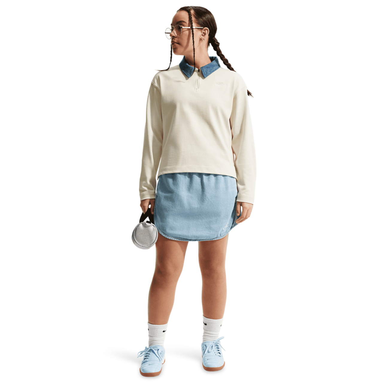 Nike NSW Pullover Long Sleeve Top Image 4 of 5. Tap to open photo gallery.