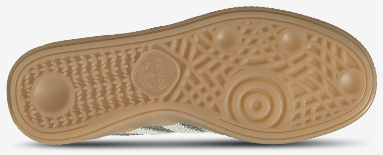 adidas Originals Handball Spezial Image 5 of 5. Tap to open photo gallery.
