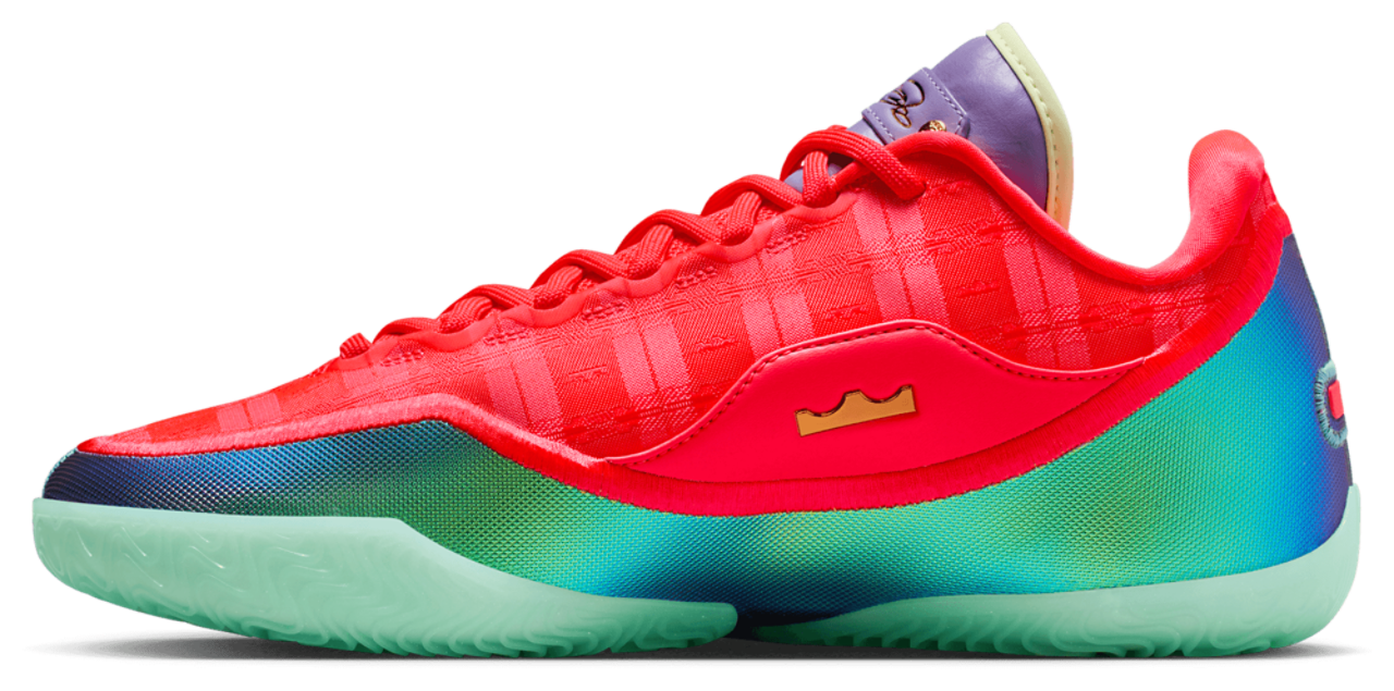 Nike Lebron XXIII Xmas Image 2 of 10. Tap to open photo gallery.