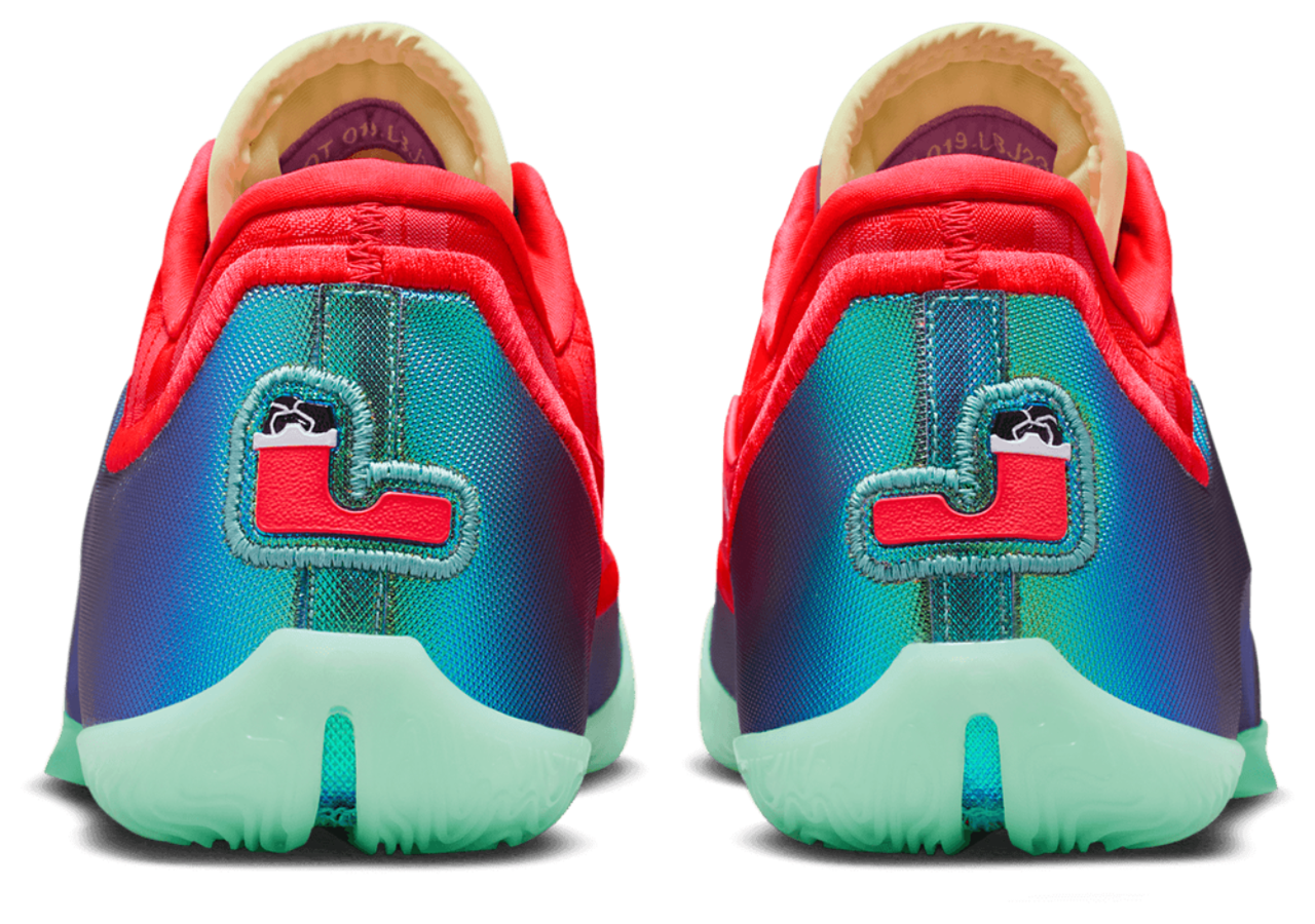 Nike Lebron XXIII Xmas Image 3 of 10. Tap to open photo gallery.