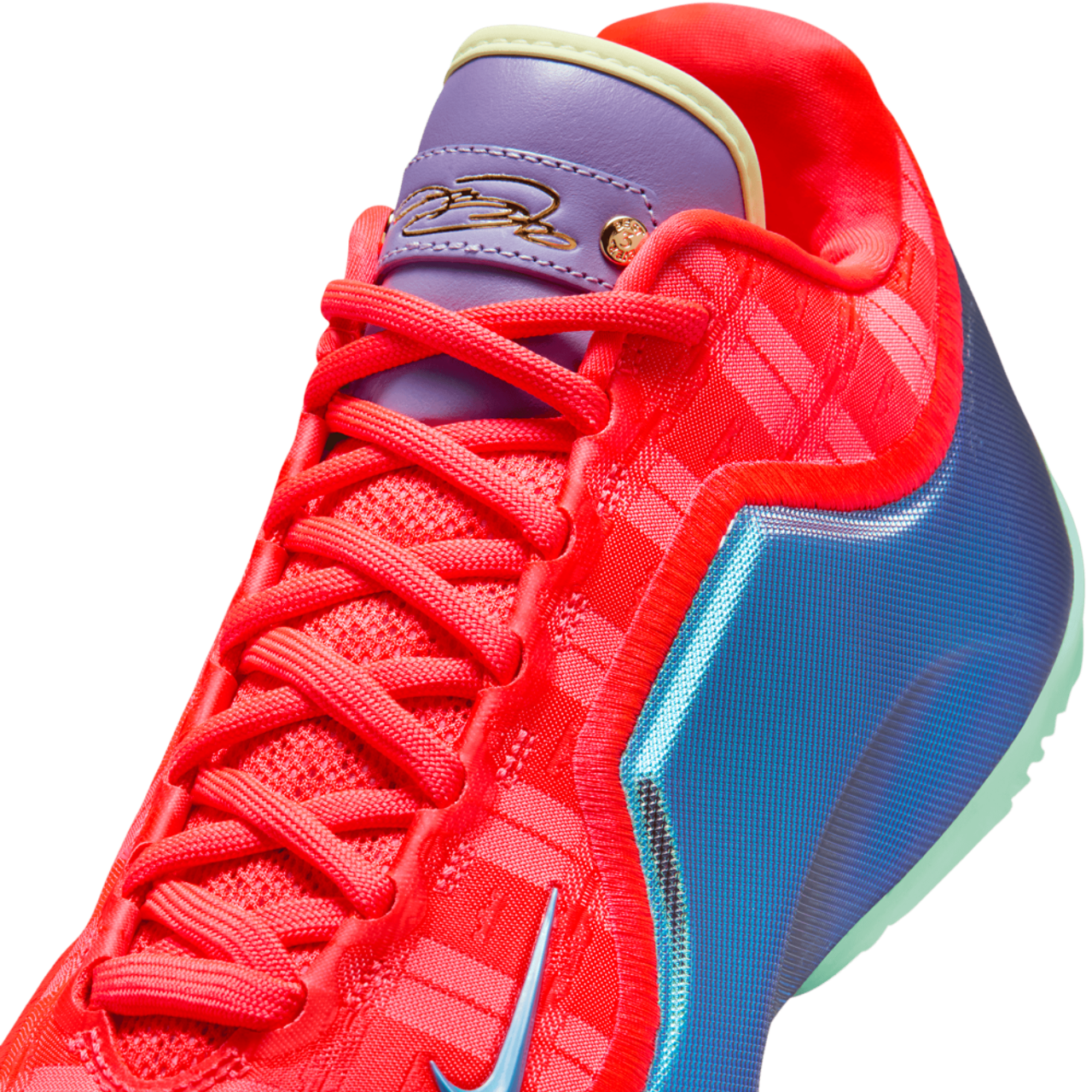 Nike Lebron XXIII Xmas Image 7 of 10. Tap to open photo gallery.