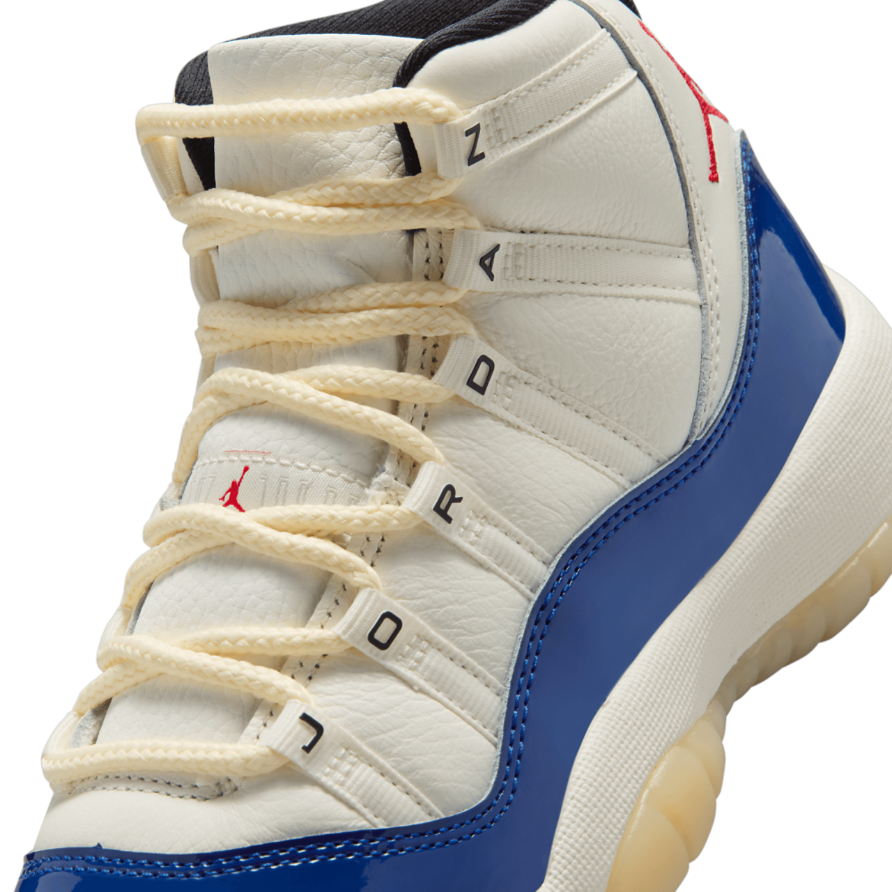 Jordan Retro 11 Image 7 of 8. Tap to open photo gallery.