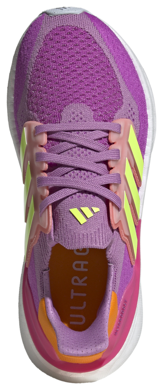 adidas Ultraboost 5 Light Boost Image 4 of 5. Tap to open photo gallery.