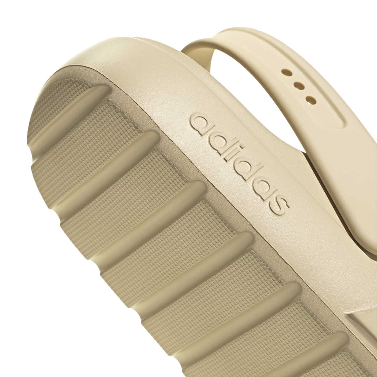 adidas adilette 2.0 Clogs Image 6 of 7. Tap to open photo gallery.