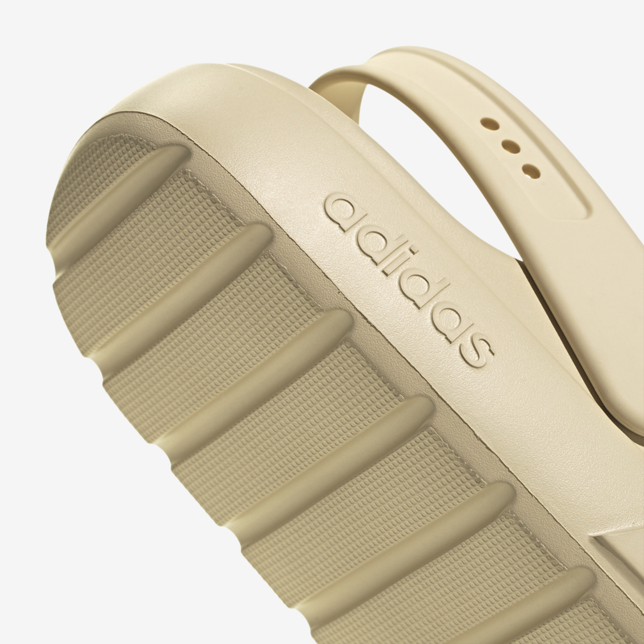 adidas adilette 2.0 Clogs Image 6 of 7. Tap to open photo gallery.