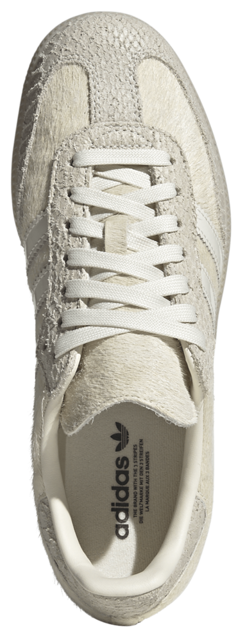 adidas Originals Samba OG Image 4 of 5. Tap to open photo gallery.