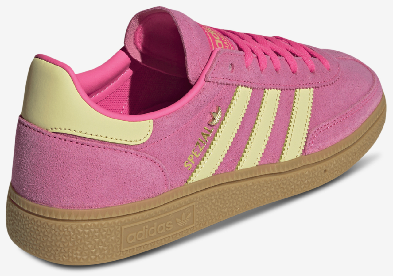 adidas Originals Handball Spezial Image 3 of 7. Tap to open photo gallery.