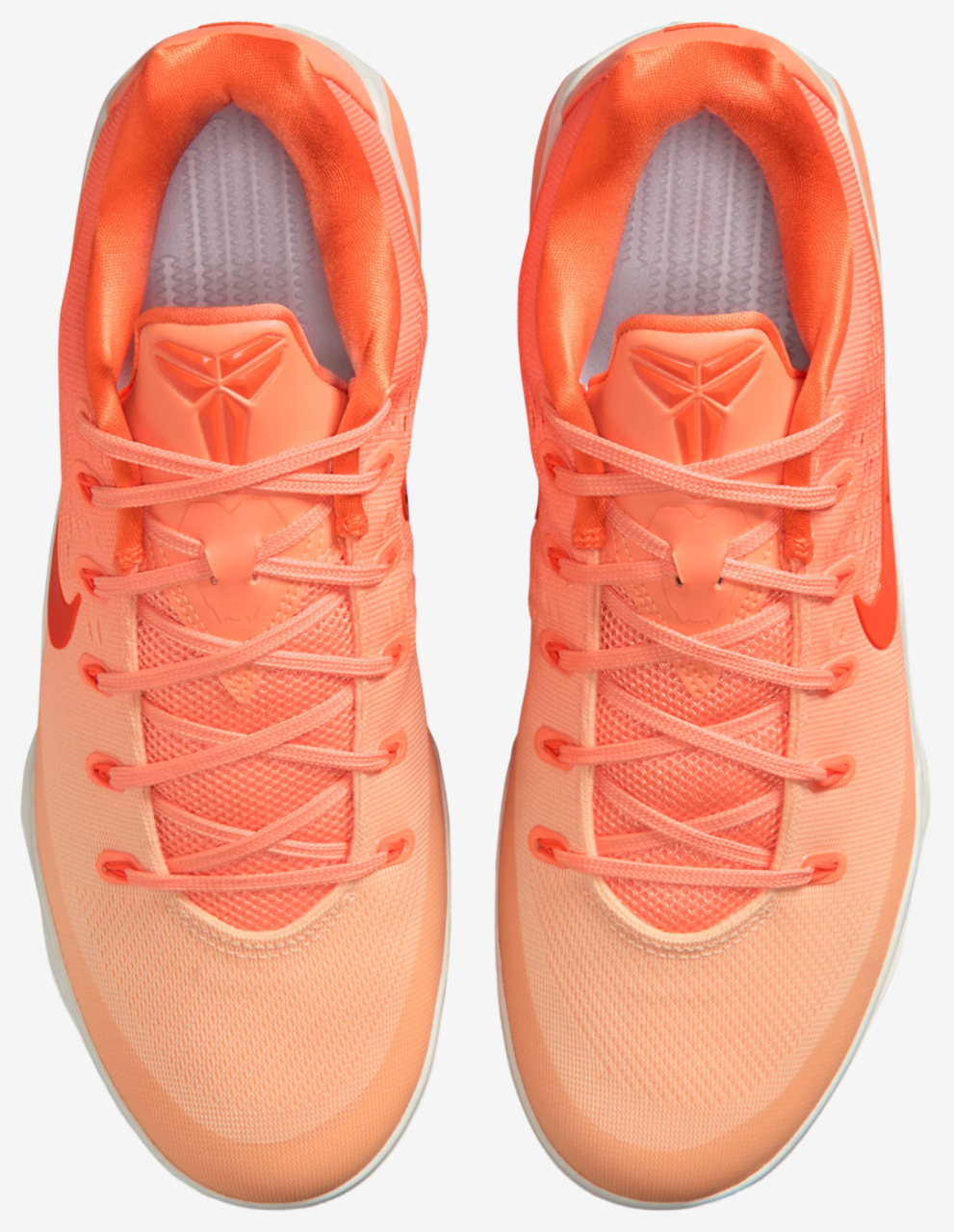 Nike Kobe IX Elite Low EM Protro Image 4 of 5. Tap to open photo gallery.