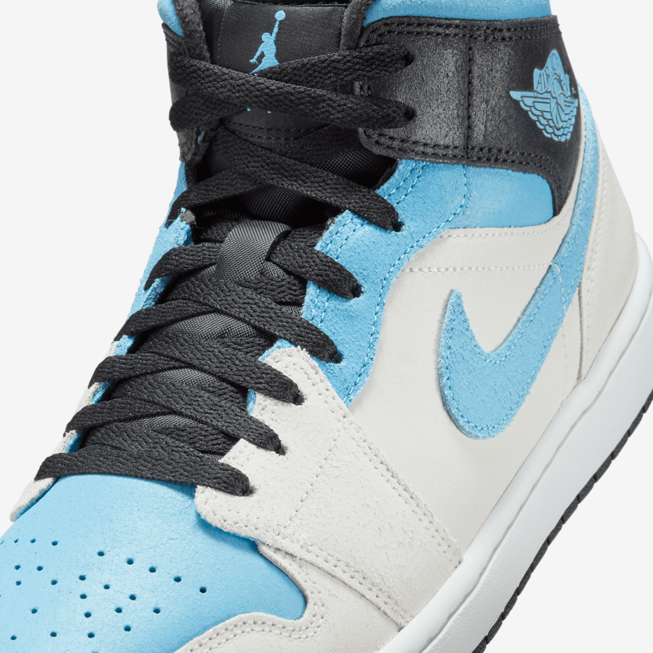 Jordan Air Jordan 1 Mid Se Image 7 of 8. Tap to open photo gallery.