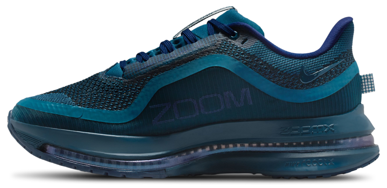 Nike Pegasus Premium NA39 Image 2 of 6. Tap to open photo gallery.