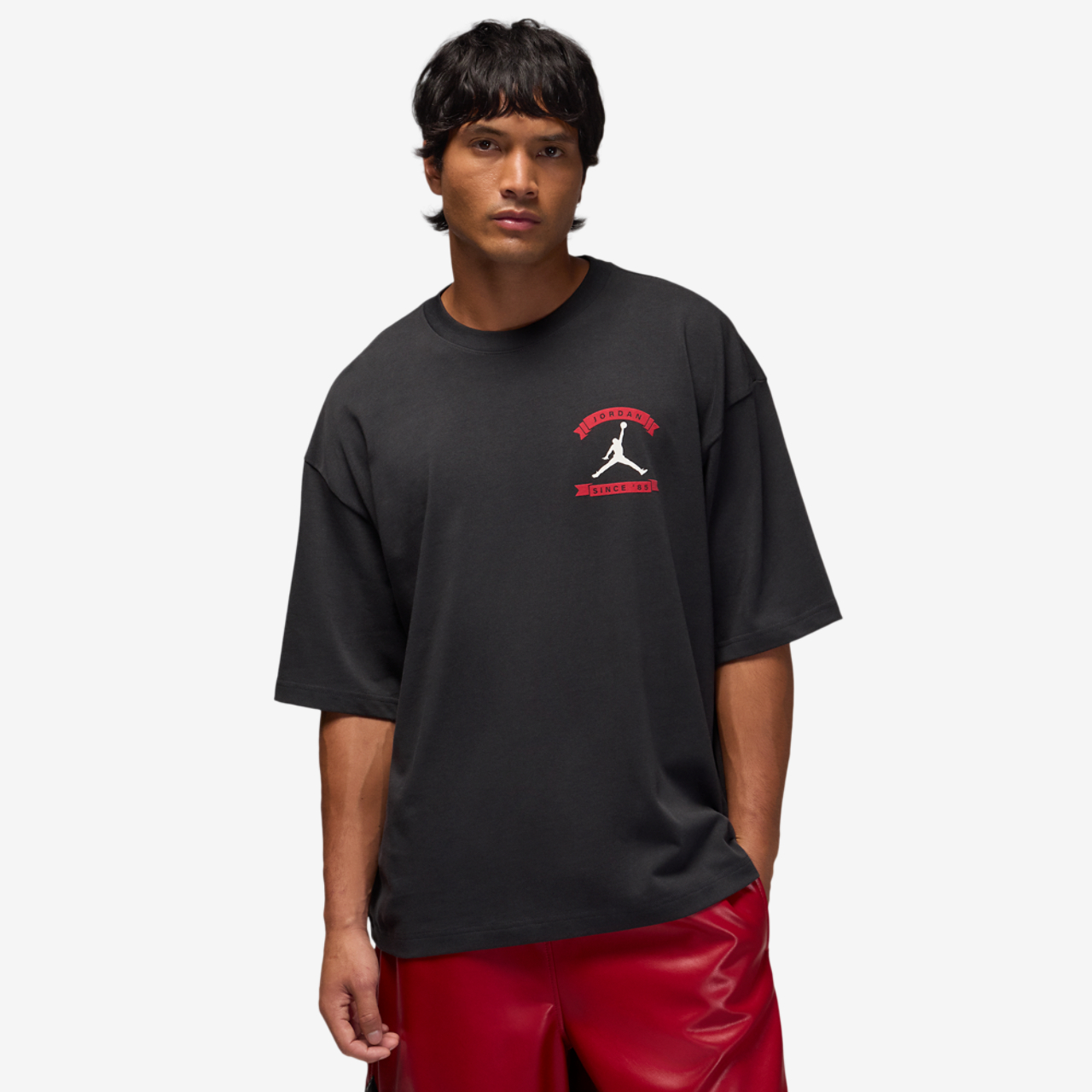 Jordan MJ Reissue Oversized Short Sleeve Crew CLD Image 1 of 4. Tap to open photo gallery.