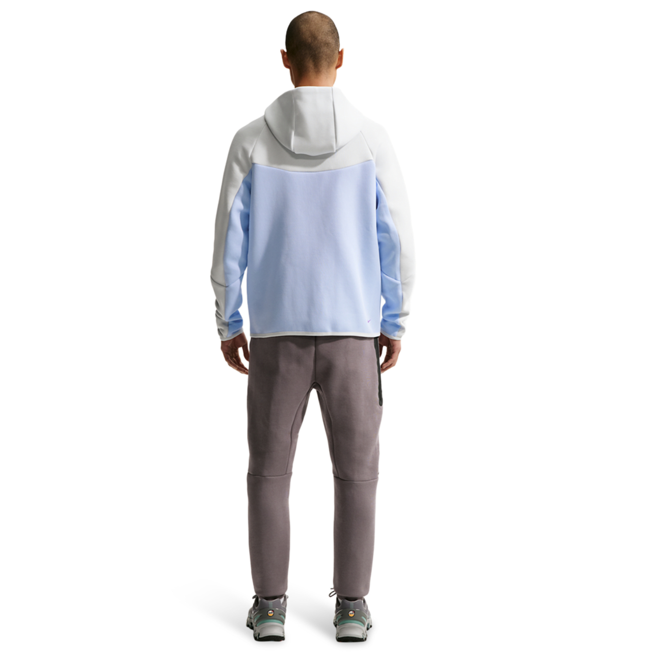 Nike Tech Fleece Windrunner Full-Zip Jacket AM Day Image 4 of 4. Tap to open photo gallery.