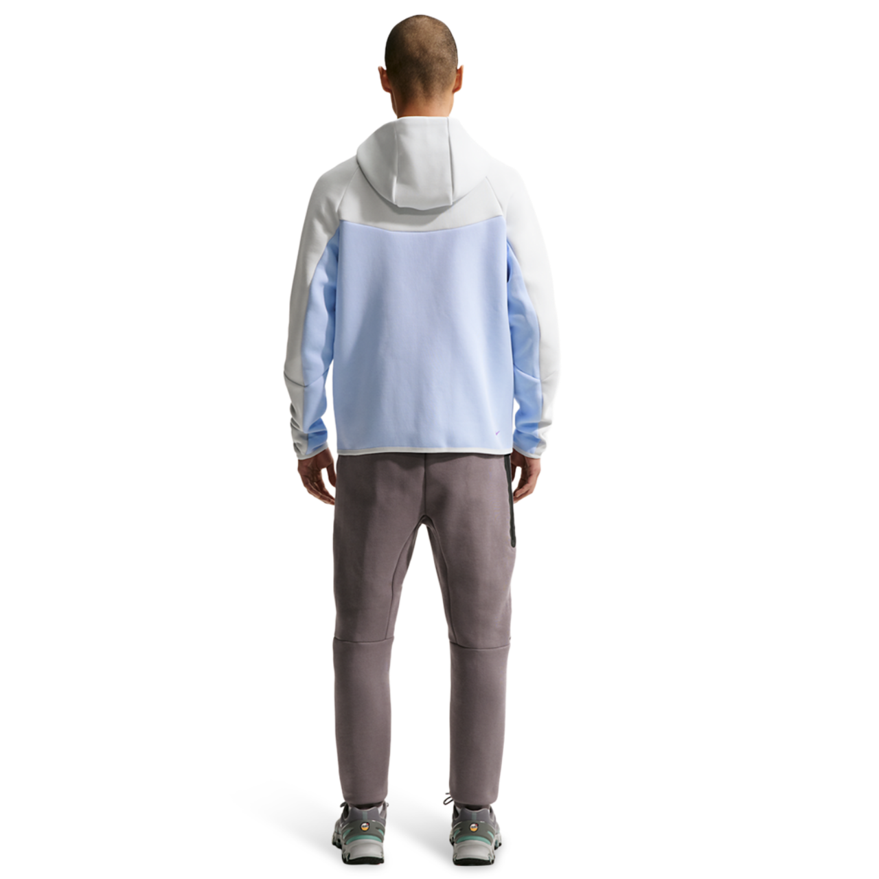 Nike Tech Fleece Windrunner Full-Zip Jacket AM Day Image 4 of 4. Tap to open photo gallery.