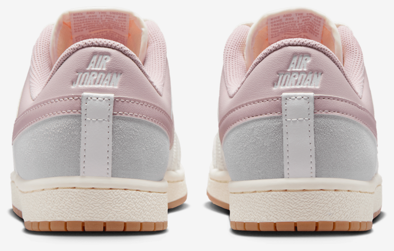 Jordan Air Jordan Skyline Low Image 3 of 5. Tap to open photo gallery.