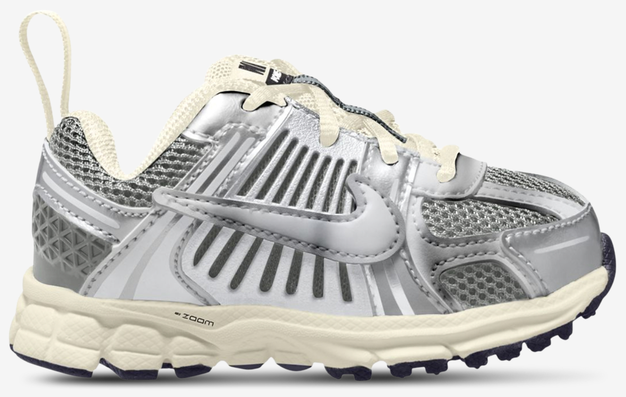 Nike Vomero 5 Lace Image 1 of 4. Tap to open photo gallery.