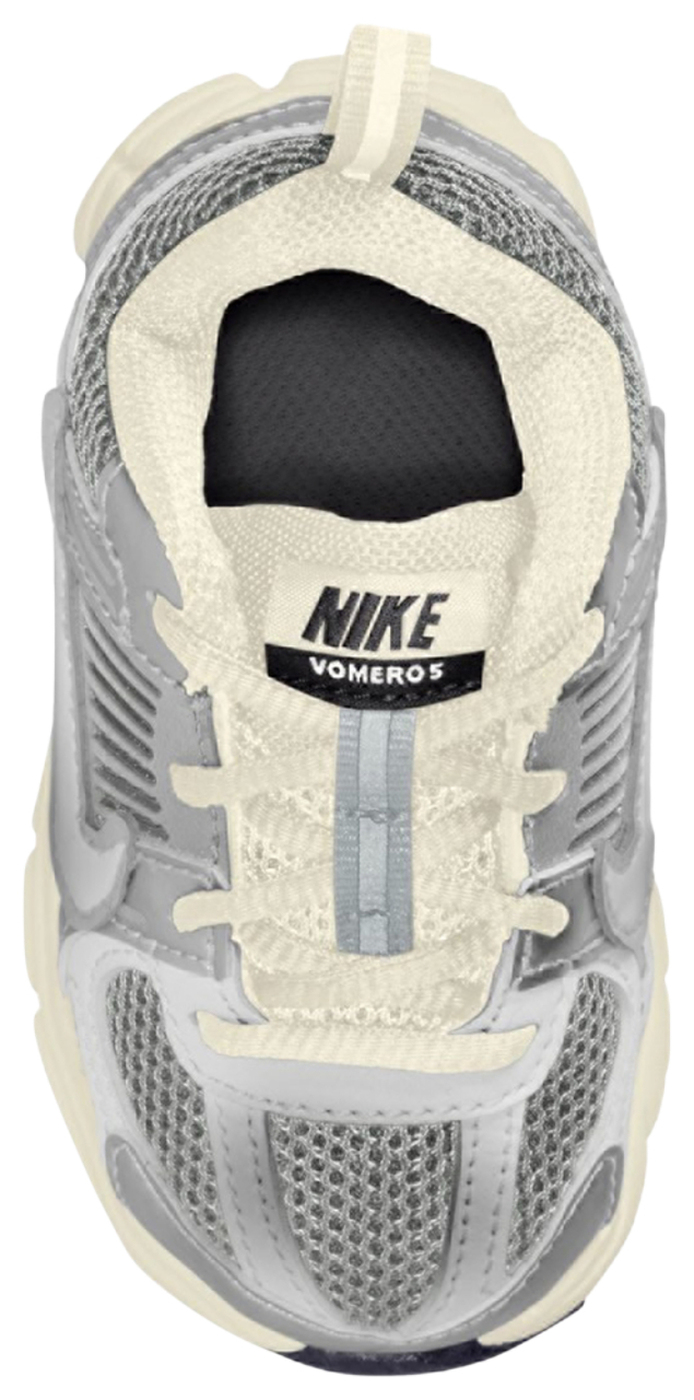 Nike Vomero 5 Lace Image 3 of 4. Tap to open photo gallery.