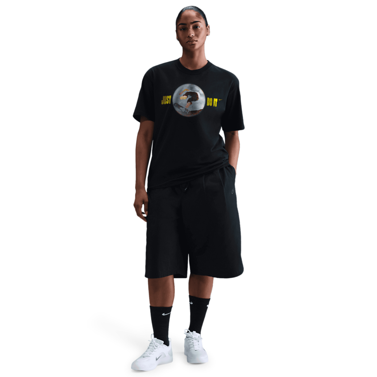 Nike Calling Skate T-Shirt Image 4 of 4. Tap to open photo gallery.
