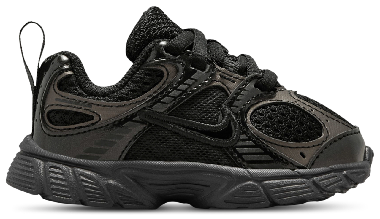 Nike V5 RNR Image 1 of 5. Tap to open photo gallery.