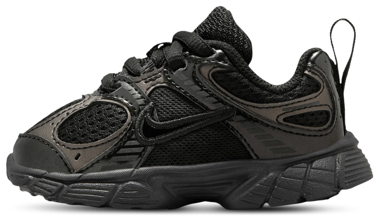 Nike V5 RNR Image 2 of 5. Tap to open photo gallery.