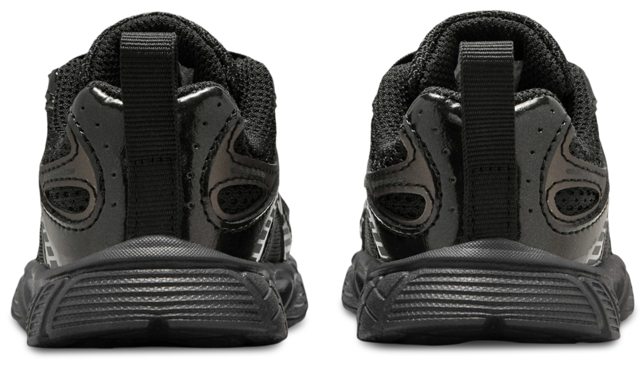 Nike V5 RNR Image 3 of 5. Tap to open photo gallery.