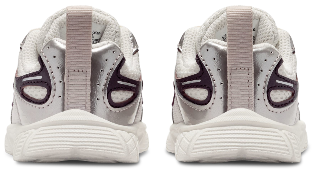 Nike V5 RNR Image 3 of 5. Tap to open photo gallery.