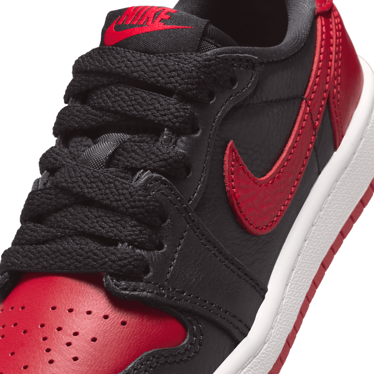 Jordan Retro 1 Low OG Image 7 of 10. Tap to open photo gallery.