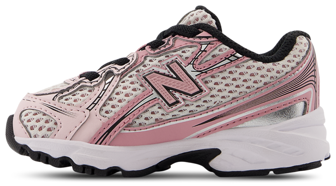 New Balance 740 Image 2 of 4. Tap to open photo gallery.