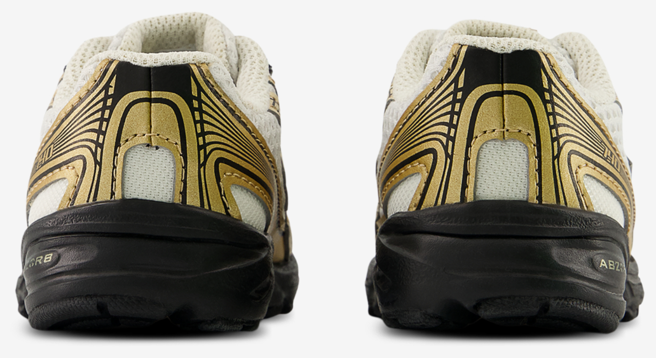 New Balance 740 Image 3 of 5. Tap to open photo gallery.