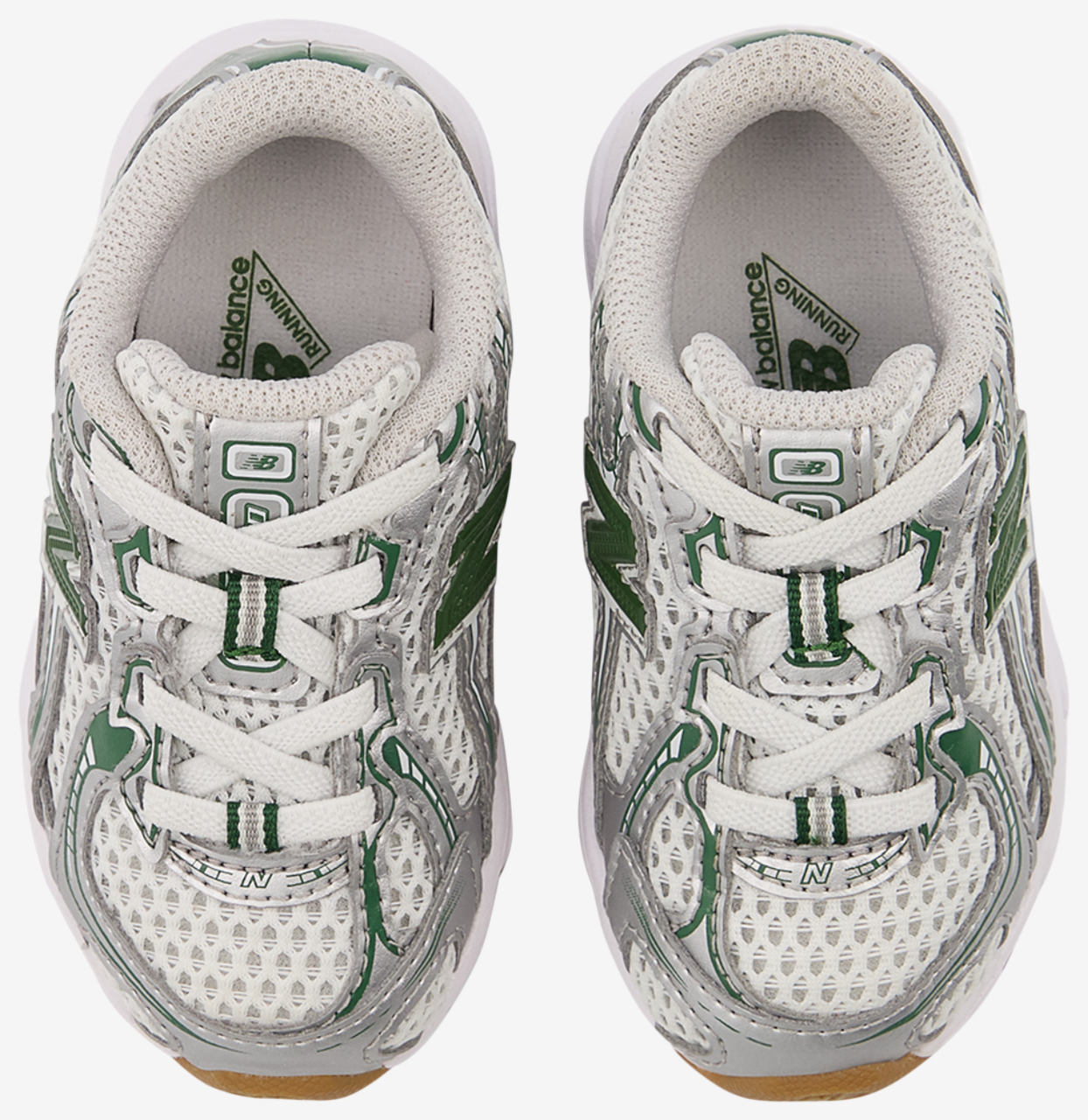 New Balance 740 Image 4 of 5. Tap to open photo gallery.