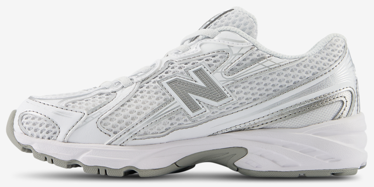 New Balance 740 Image 2 of 4. Tap to open photo gallery.
