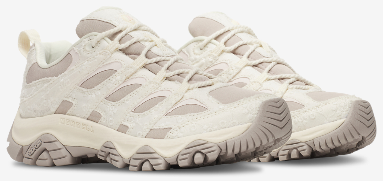 Merrell Moab 3 Allure Image 6 of 8. Tap to open photo gallery.