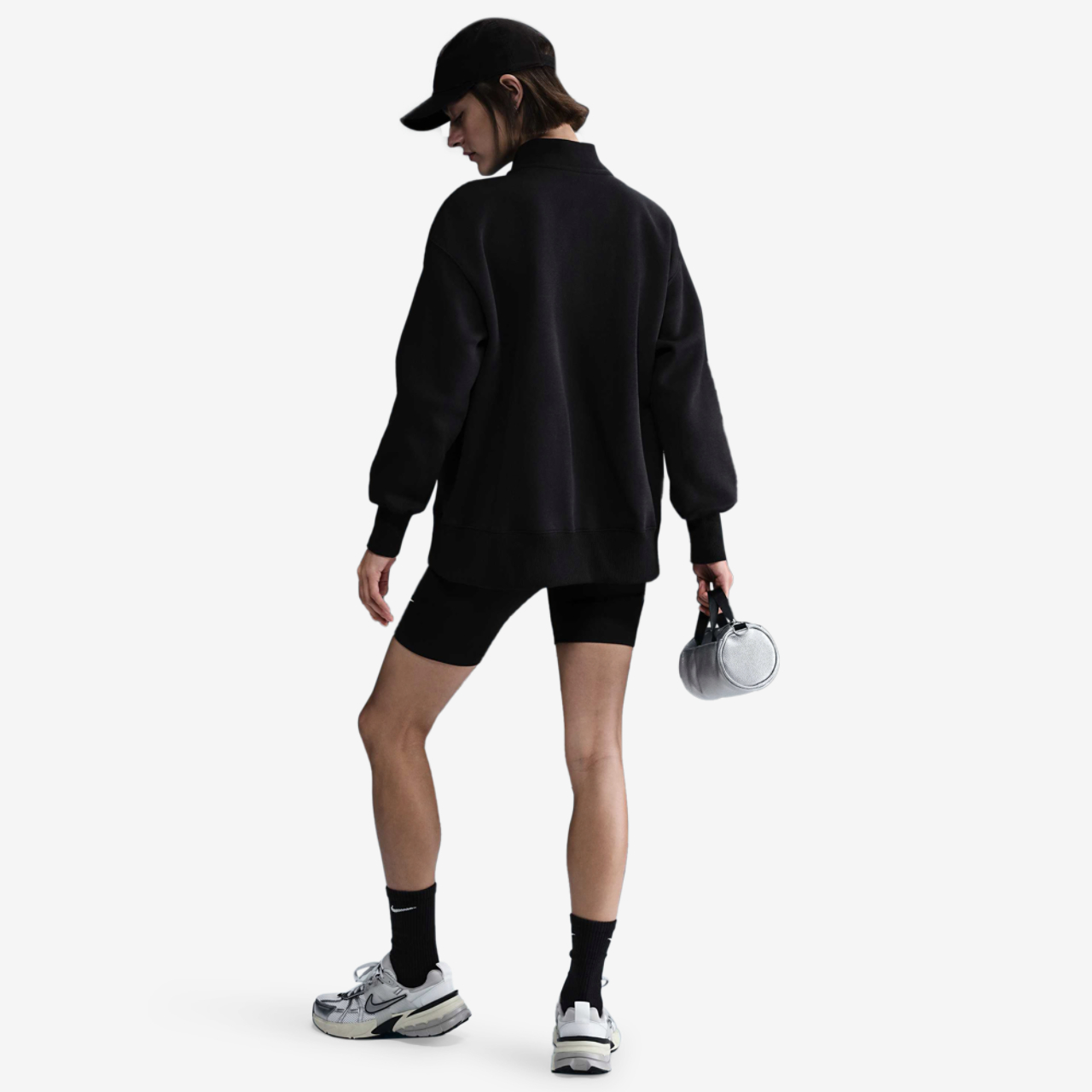 Nike NSW Phoenix Fleece Oversized Long Quarter-Zip Image 6 of 6. Tap to open photo gallery.