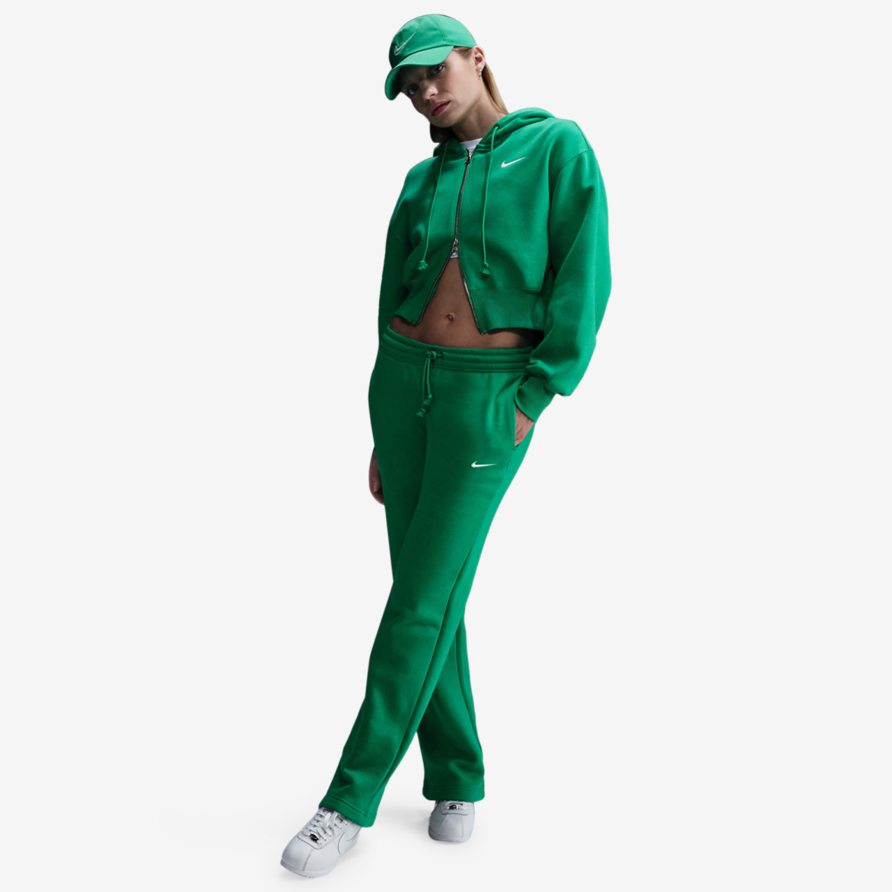 Nike NSW Phoenix Fleece Loose Crop FZ Hoodie Image 5 of 6. Tap to open photo gallery.