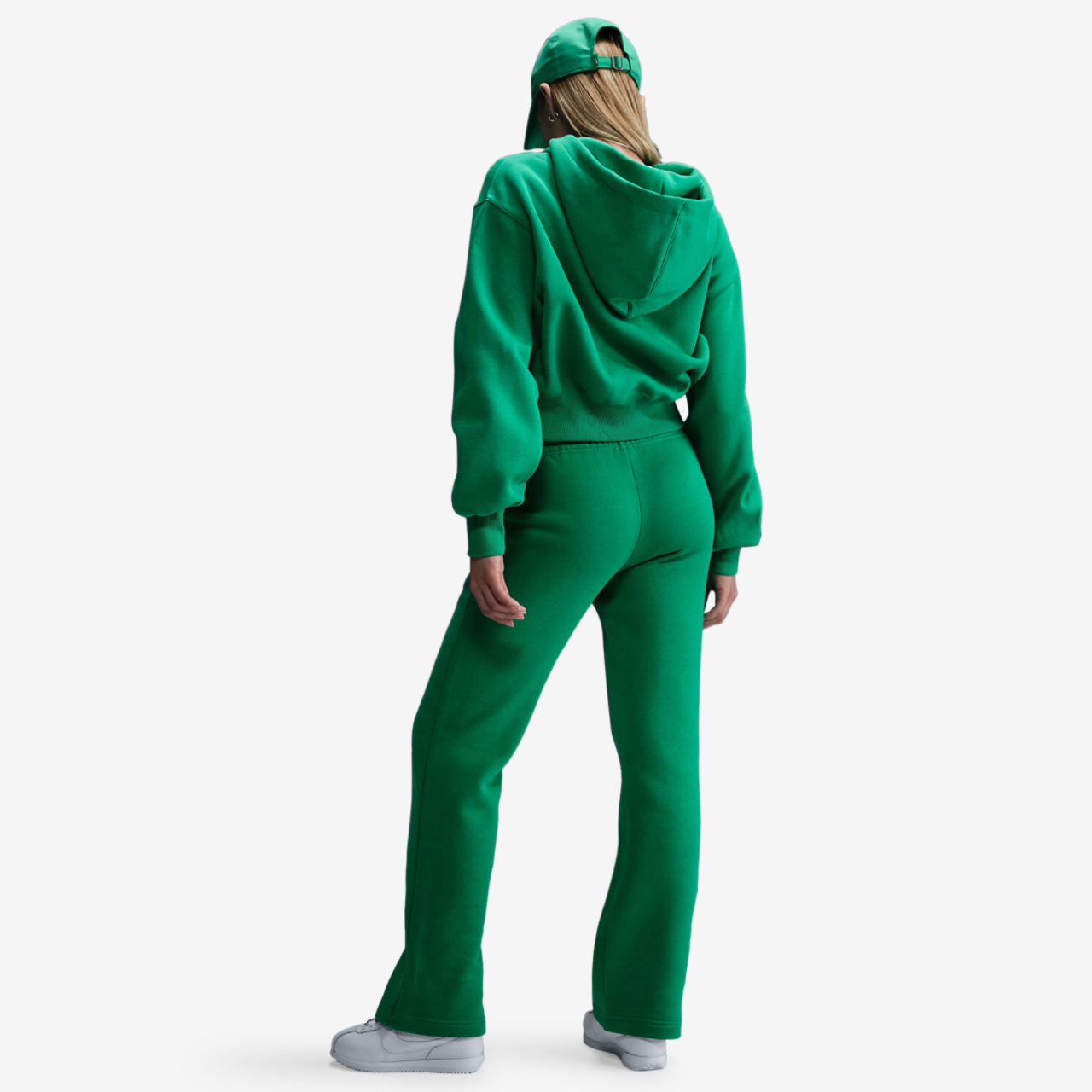 Nike NSW Phoenix Fleece Loose Crop FZ Hoodie Image 6 of 6. Tap to open photo gallery.