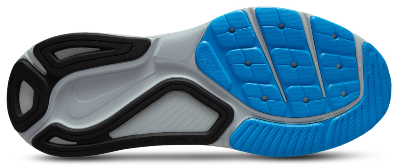 Nike Structure 26 Image 4 of 4. Tap to open photo gallery.