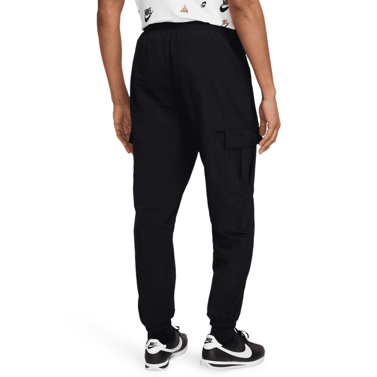 Nike Club Woven Cargo Pants Image 2 of 7. Tap to open photo gallery.