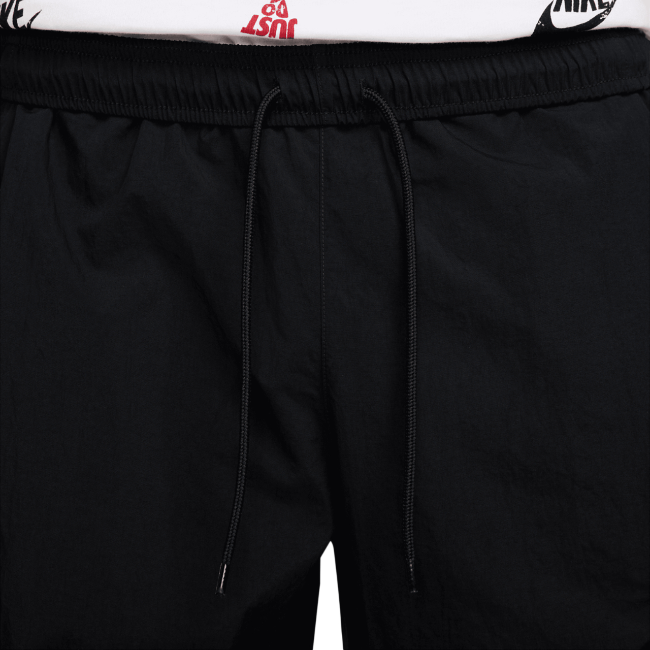 Nike Club Woven Cargo Pants Image 3 of 7. Tap to open photo gallery.
