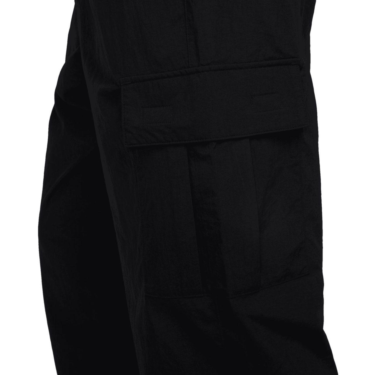 Nike Club Woven Cargo Pants Image 5 of 7. Tap to open photo gallery.