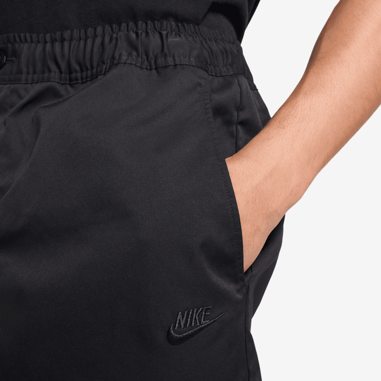 Nike Club Woven Tapered Pants Image 4 of 6. Tap to open photo gallery.