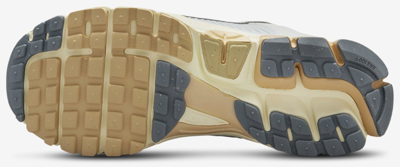 Nike Vomero 5 Image 5 of 5. Tap to open photo gallery.
