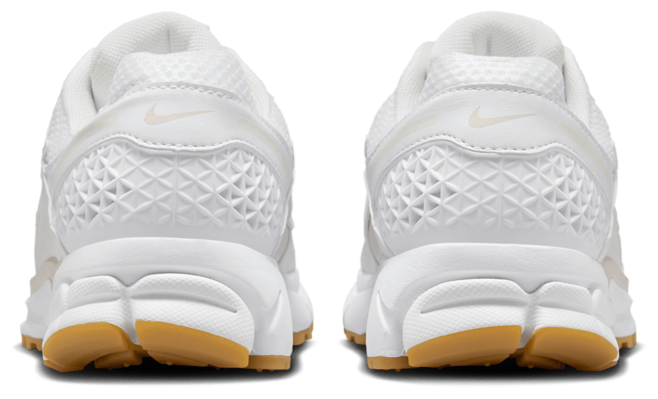 Nike Zoom Vomero 5 Image 3 of 8. Tap to open photo gallery.