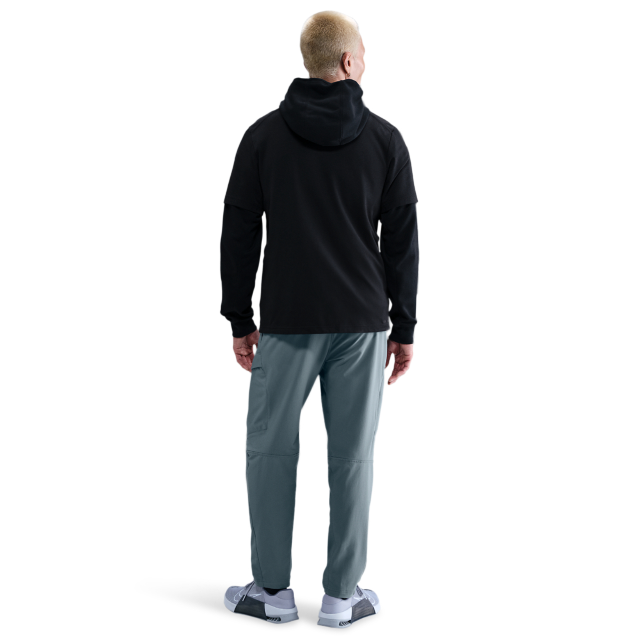Nike Dri-FIT Unlimited Alt Cargo Pants Image 4 of 5. Tap to open photo gallery.