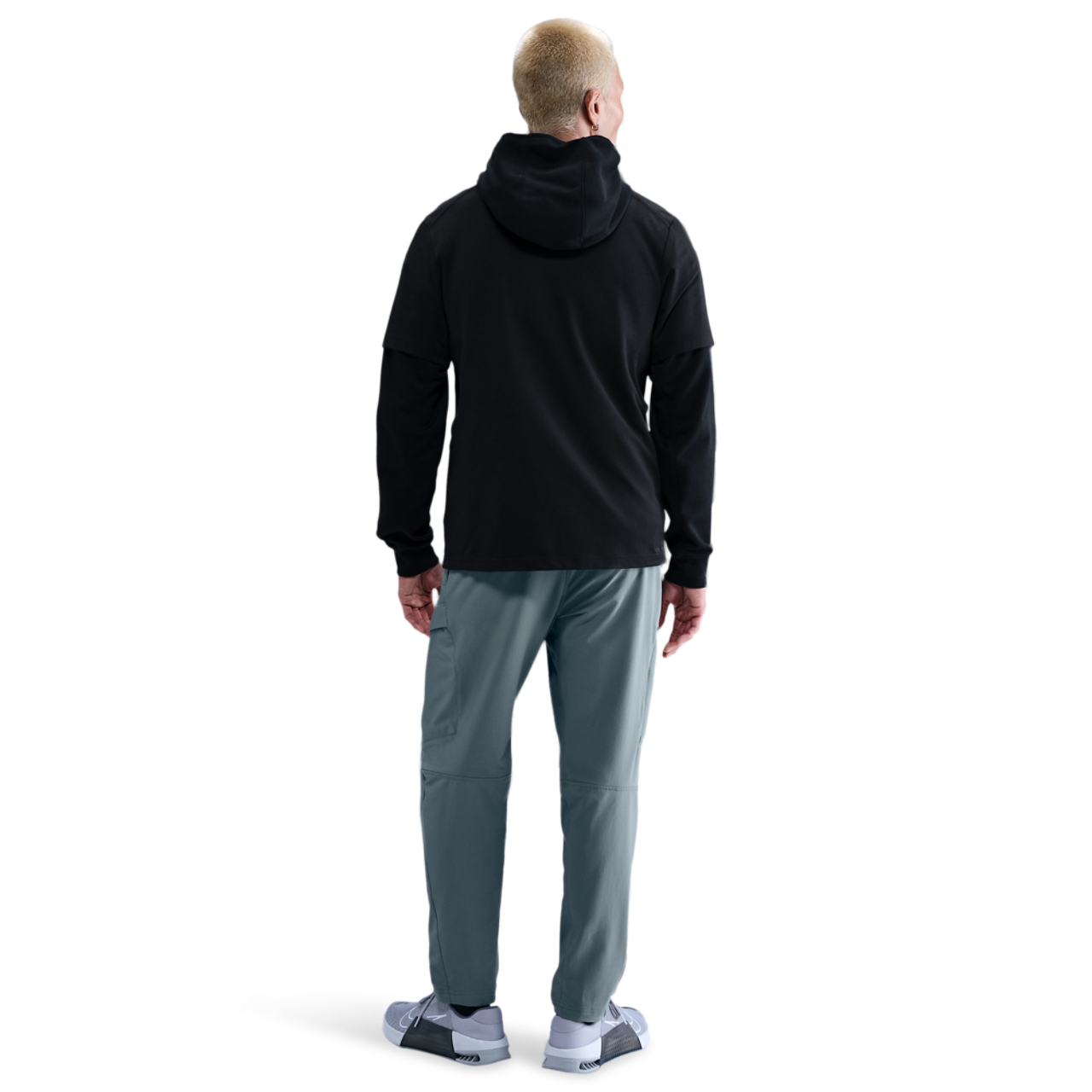 Nike Dri-FIT Unlimited Alt Cargo Pants Image 4 of 5. Tap to open photo gallery.
