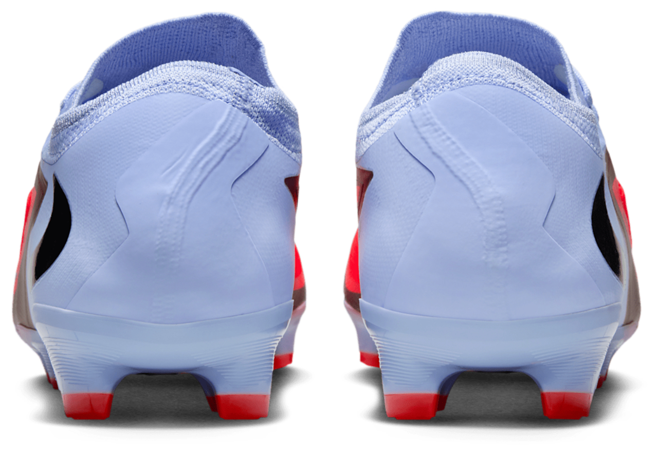 Nike Phantom 6 Low Pro FG Image 3 of 9. Tap to open photo gallery.